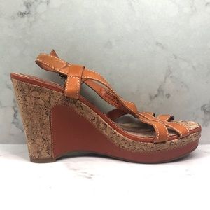 Antonio Melani Jordyn Wedge